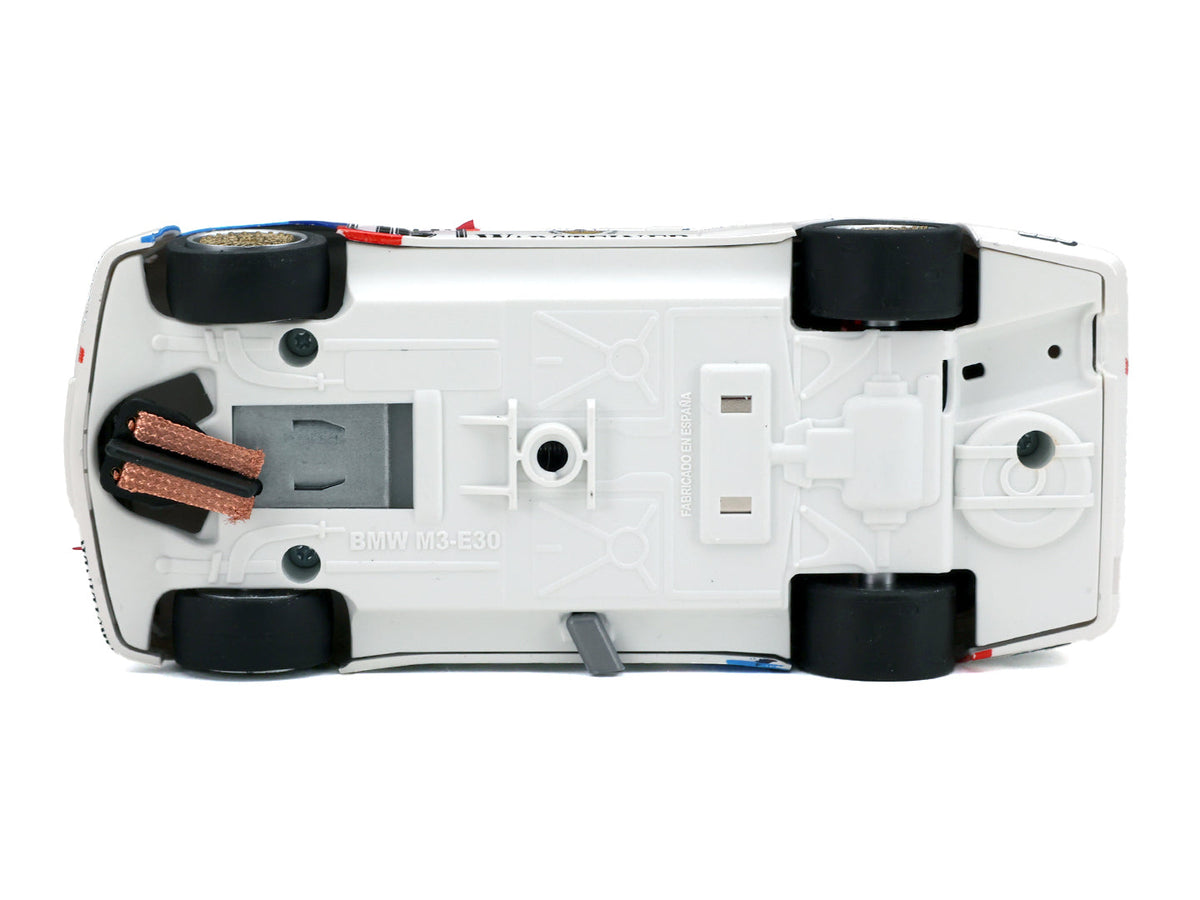 Fly | BMW M3 Evolution (E30) | #15 Warsteiner | A2099 | 1/32 Slot Car