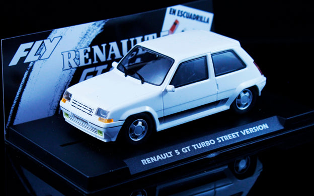 Fly | Renault 5 GT Turbo | White | A2120 | 1/32 Slot Car