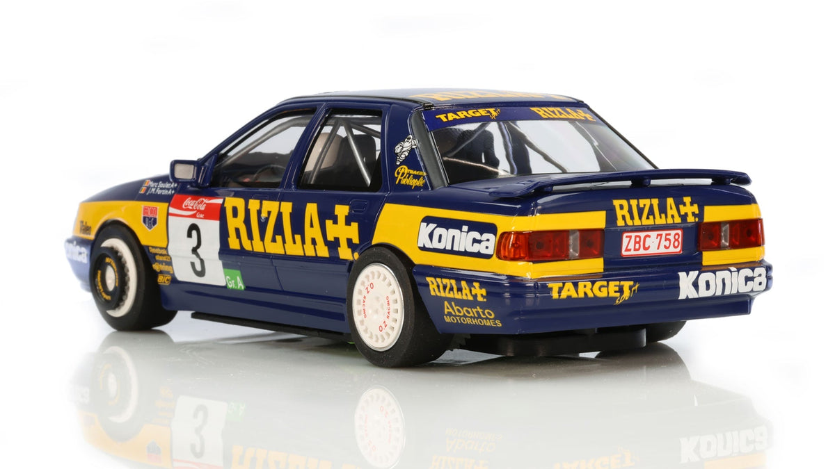 Avant Slot | Ford Sierra RS Cosworth 4x4 | 3 Rizla+ Team | 52507 | 1/32 Scale Slot Car