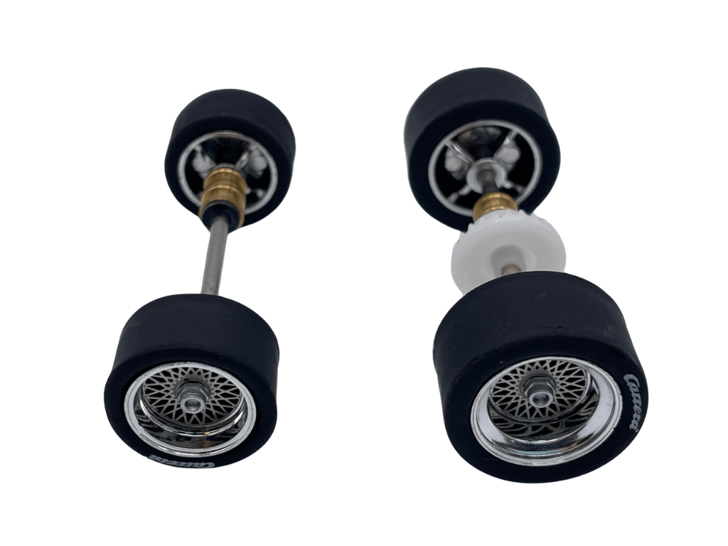 Carrera 132 | Axle Assembly - Front & Rear | BMW 320 Turbo | Silver Wheels