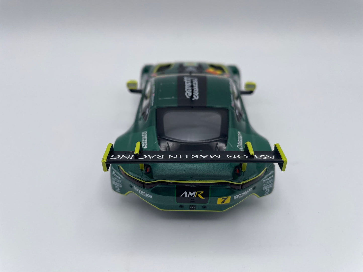 Carrera 132 | Body Shell | Aston Martin Vantage AMR GT3 / GTE | 7 D'Station Racing | 30994 / 27675