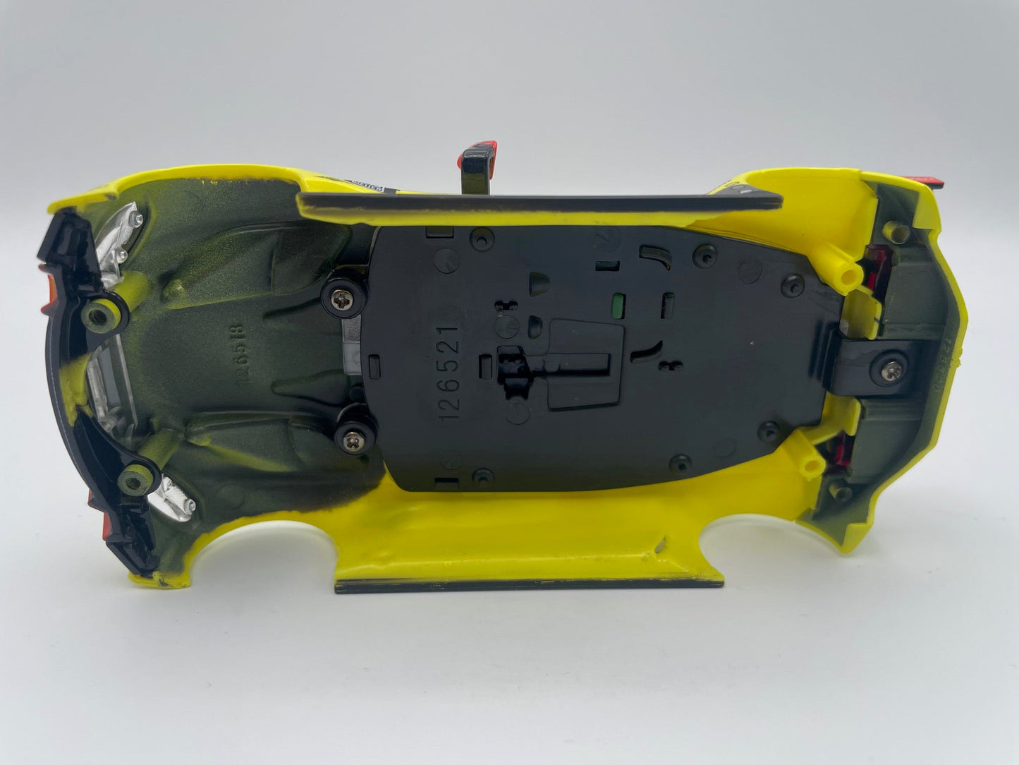 Carrera 132 | Body Shell | Aston Martin Vantage AMR GT3 / GTE | 95 Aston Martin Racing | 30930 / 27631