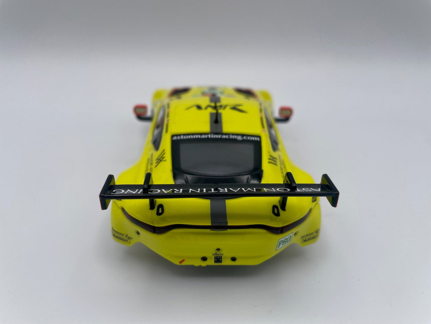 Carrera 132 | Body Shell | Aston Martin Vantage AMR GT3 / GTE | 95 Aston Martin Racing | 30930 / 27631