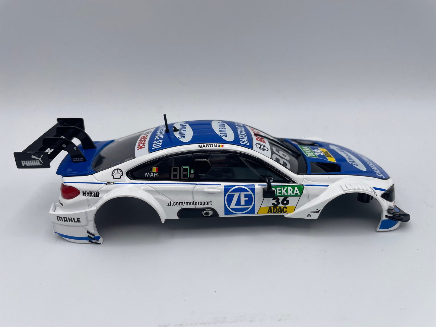 Carrera 132 | Body Shell | BMW M4 DTM | 36 Samsung | 30835 / 27571