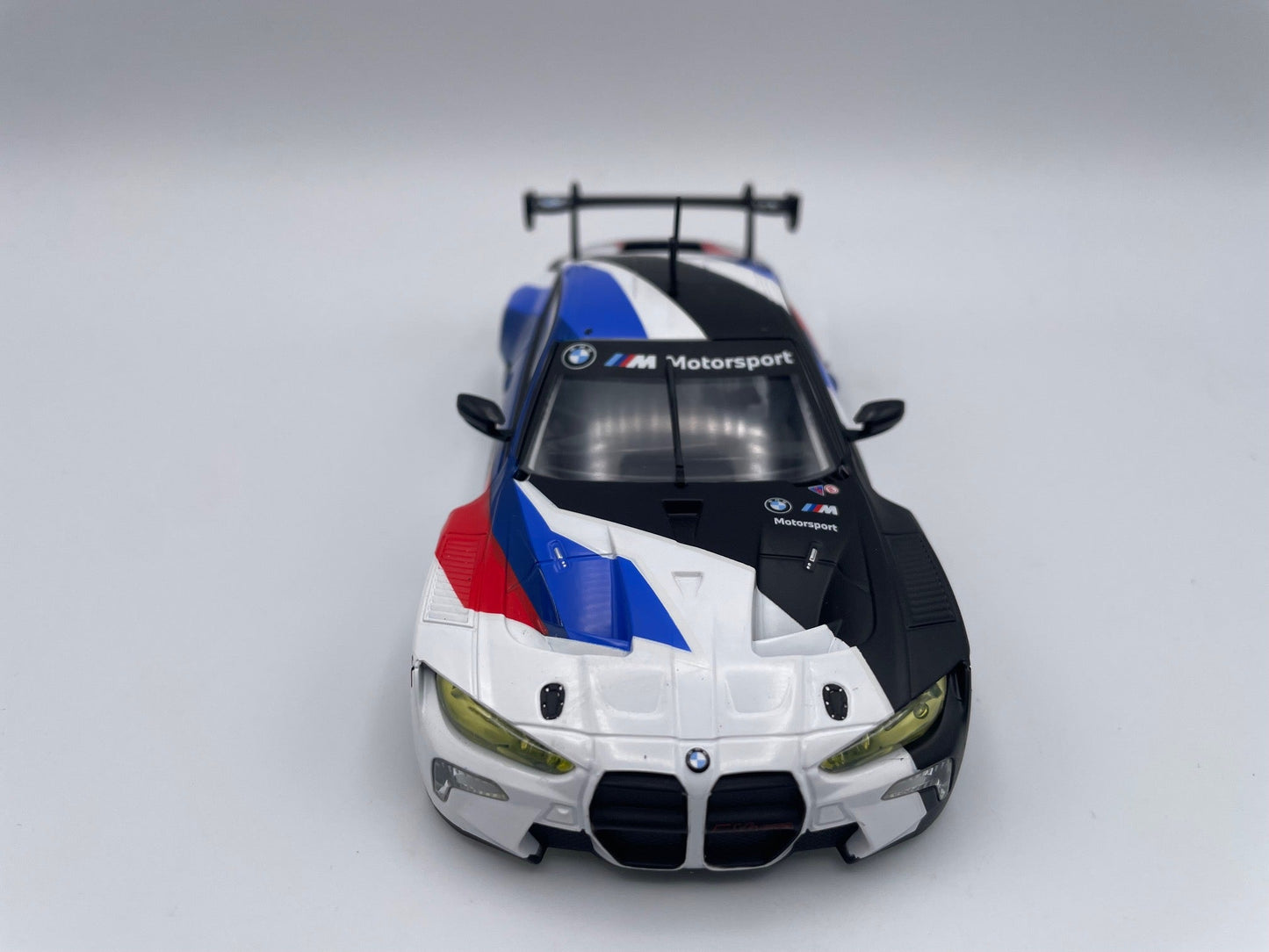 Carrera 132 | Body Shell | BMW M4 GT3 | 1 BMW M Motorsport | 31010 / 27686