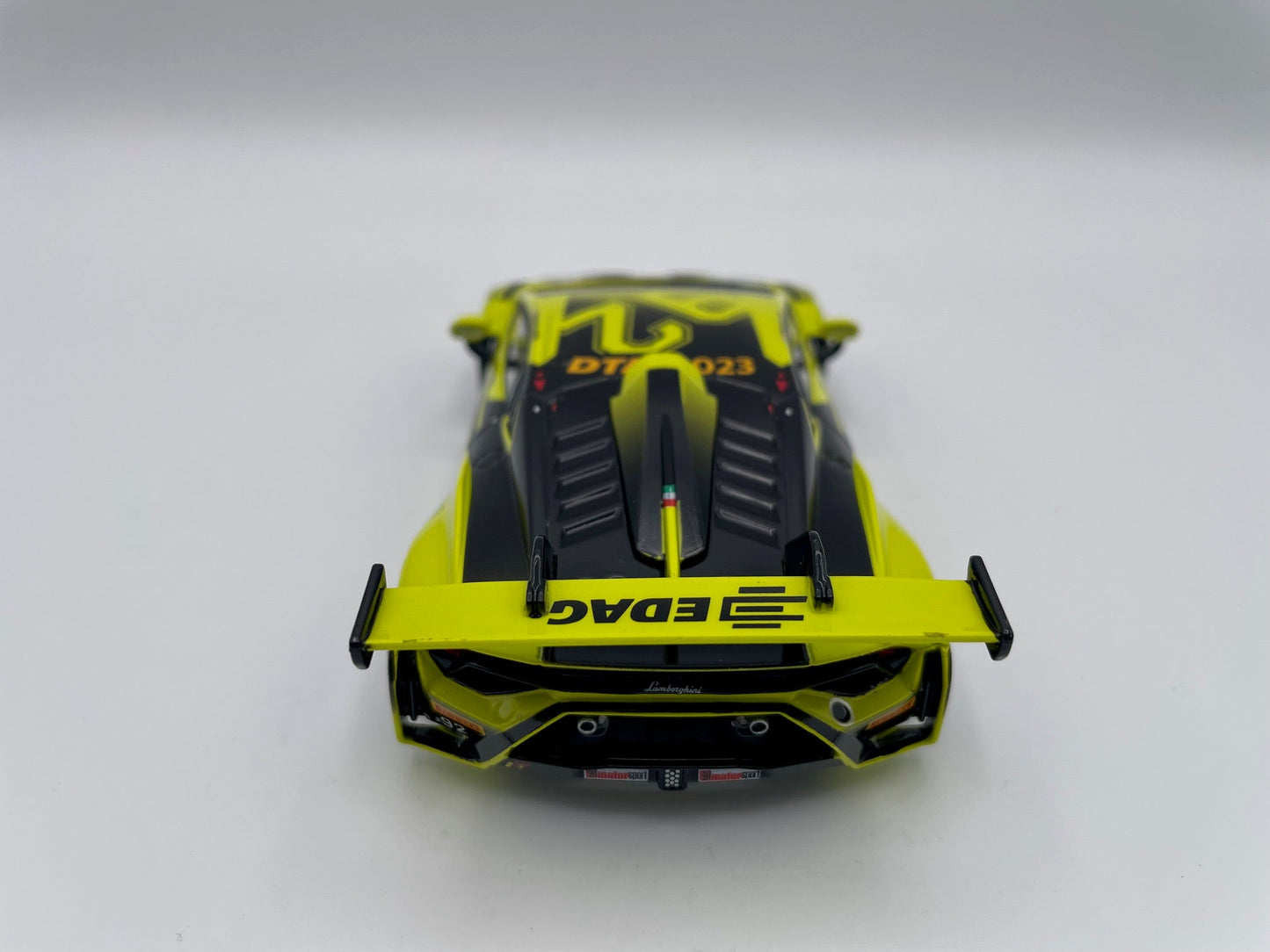 Carrera 132 | Body Shell | Lamborghini Huracán GT3 Evo2 | #92 EDAG - DTM 2023 | 27769