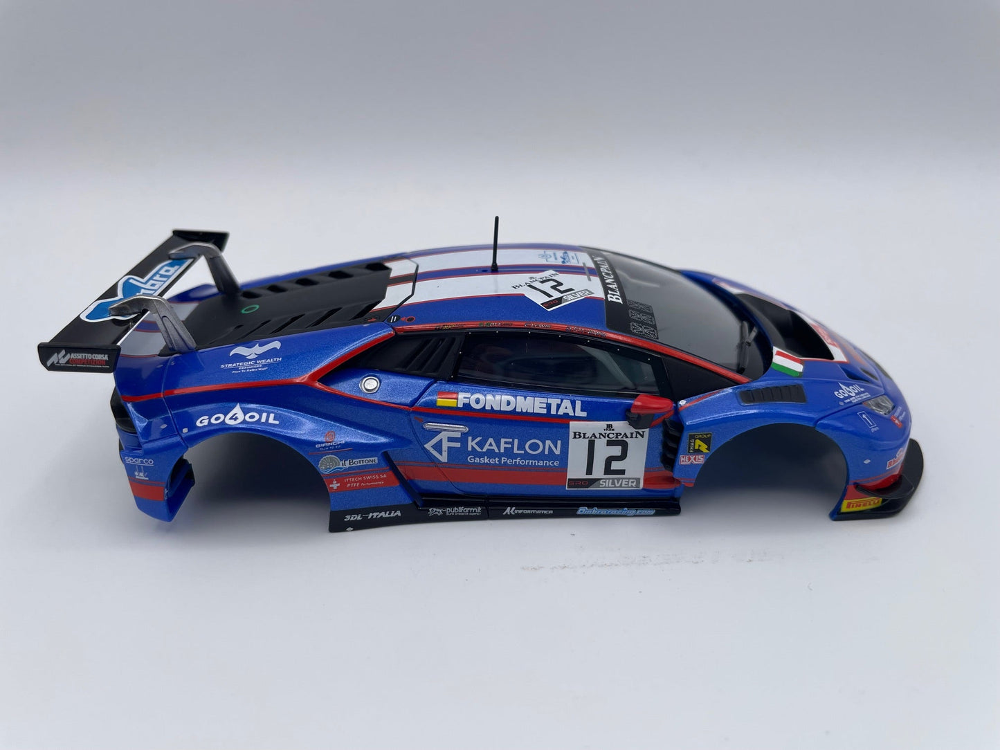 Carrera 132 | Body Shell | Lamborghini Huracán GT3 / GT3 Evo | 12 Ombra Racing | 31030 / 27706