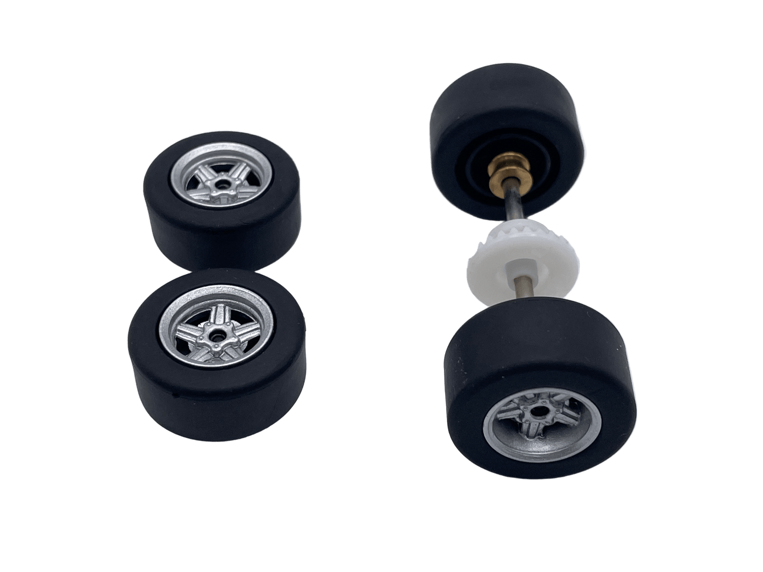 Carrera 132 | Front & Rear Axle Assembly w/ Wheels | Mercedes - Benz 300 SEL 6.3 AMG | Silver - Custom Build