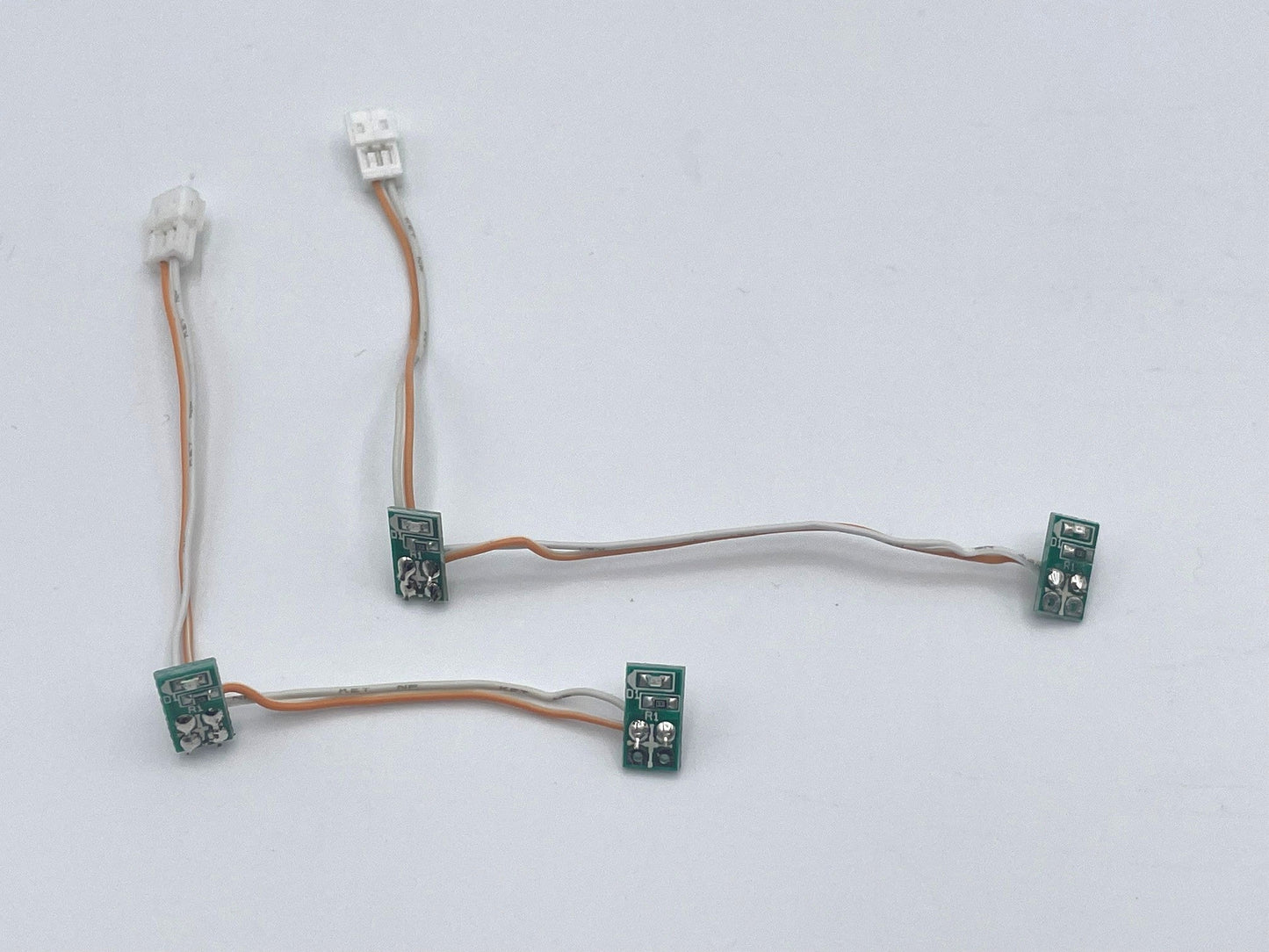 Carrera 132 | LED Rear Tail / Brake Lights w/ Longer Wire | Red | Fits Lancia Beta Montecarlo Turbo Models