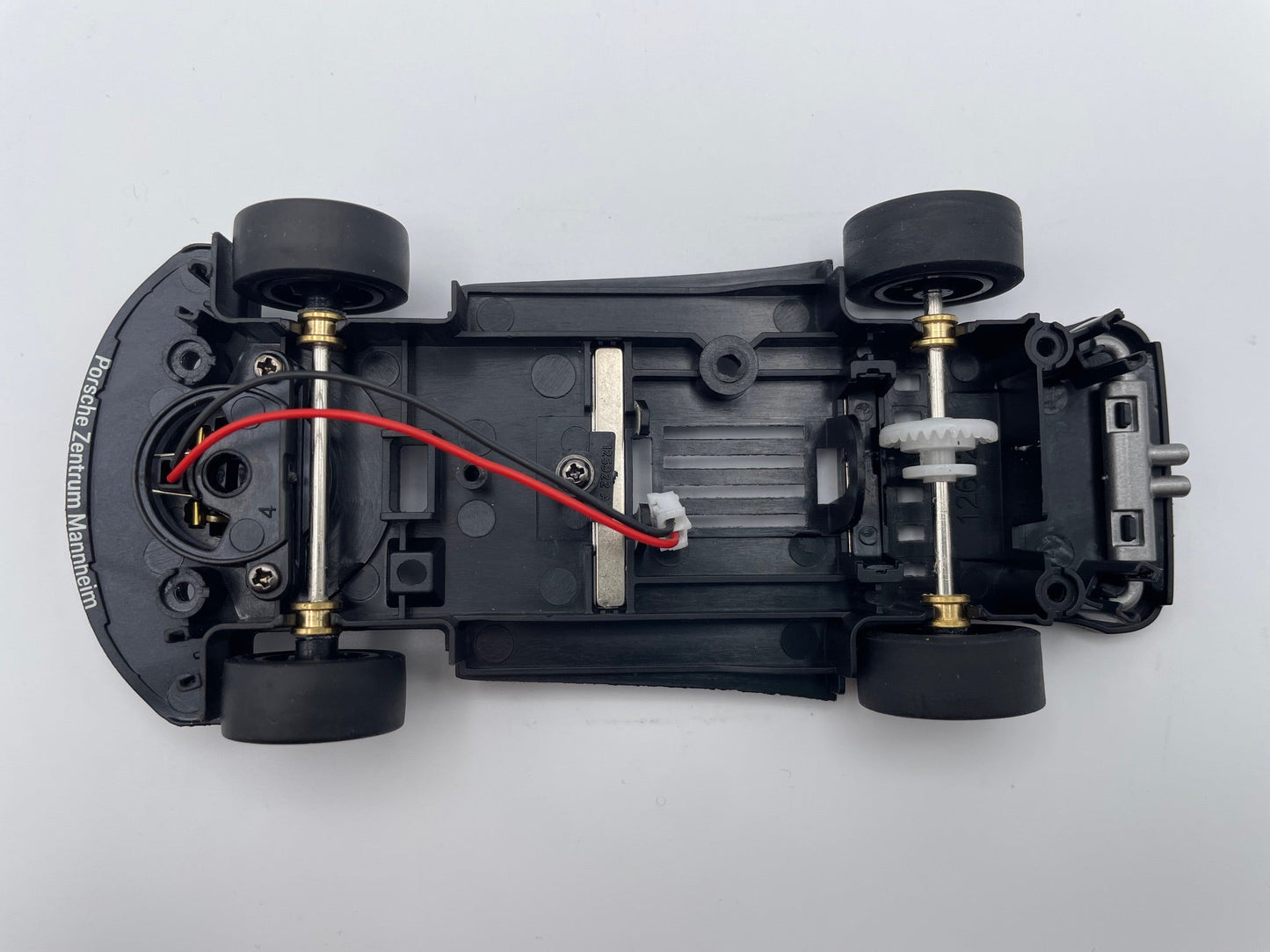 Carrera 132 | Rolling Chassis Assembly | Porsche 911 GT3 R