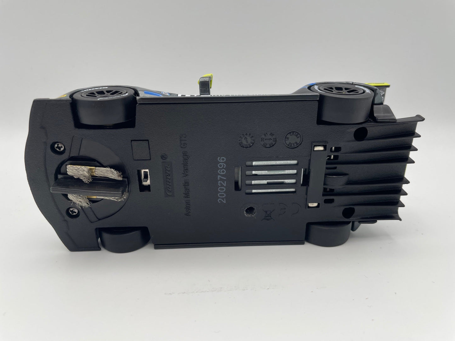 Carrera Evolution - Aston Martin Vantage GT3 - #96 Optimum Motorsport - British GT 2019 - 27696