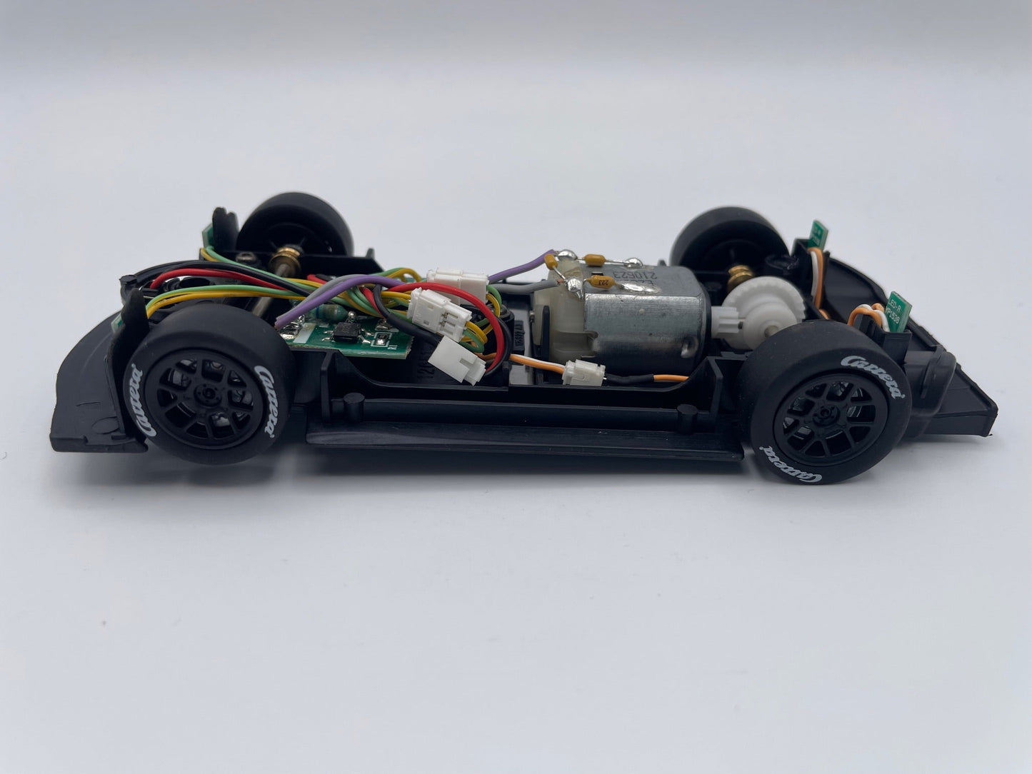 Carrera Evolution | Complete Chassis Assembly | Aston Martin Vantage AMR GT3 / GTE
