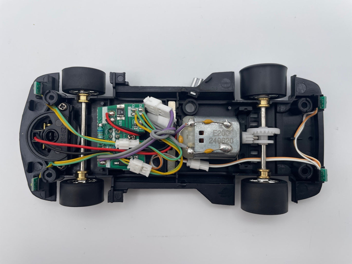 Carrera Evolution | Complete Chassis Assembly | BMW 3.5 CSL