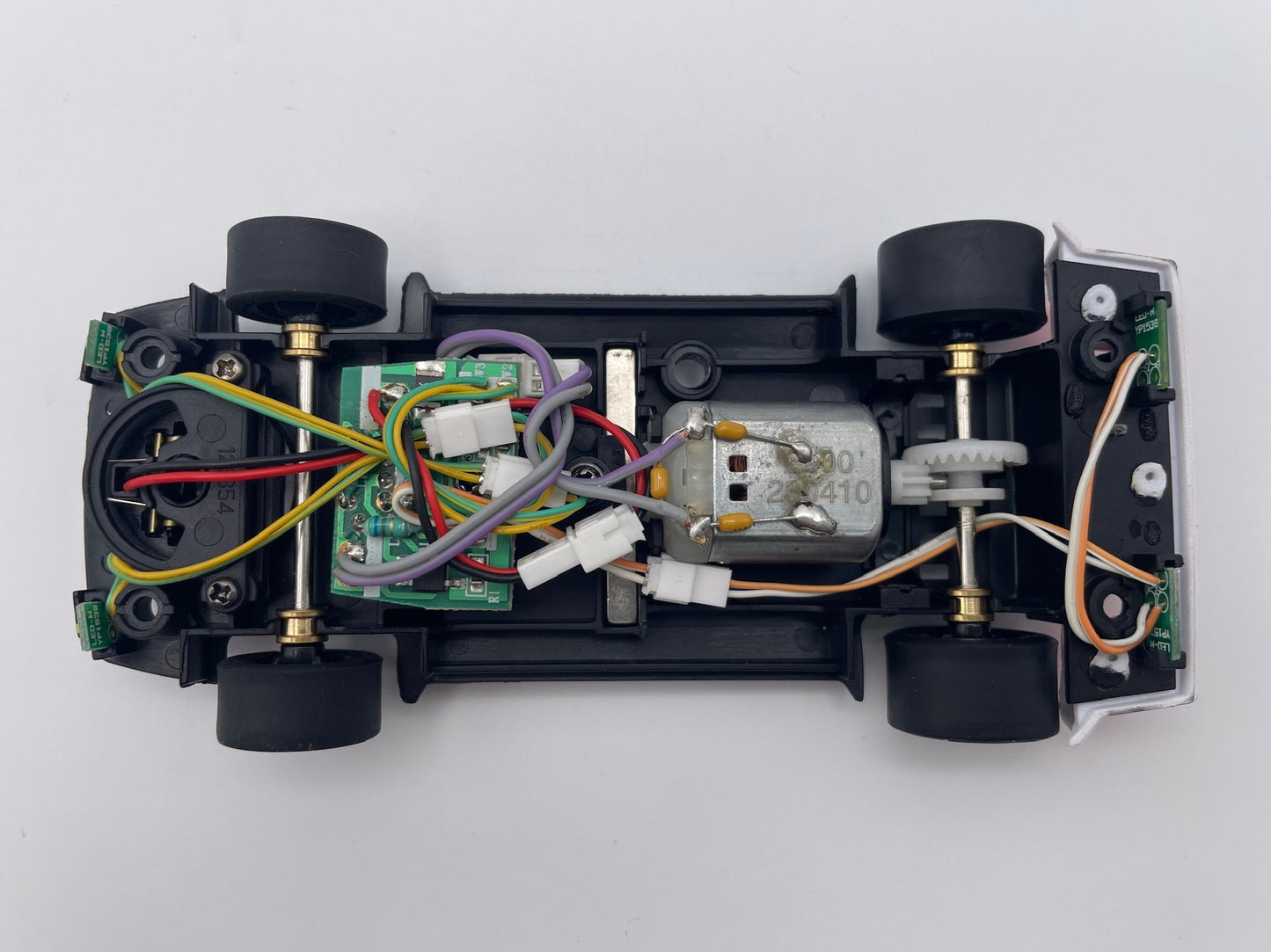 Carrera Evolution | Complete Chassis Assembly | BMW M1 Procar