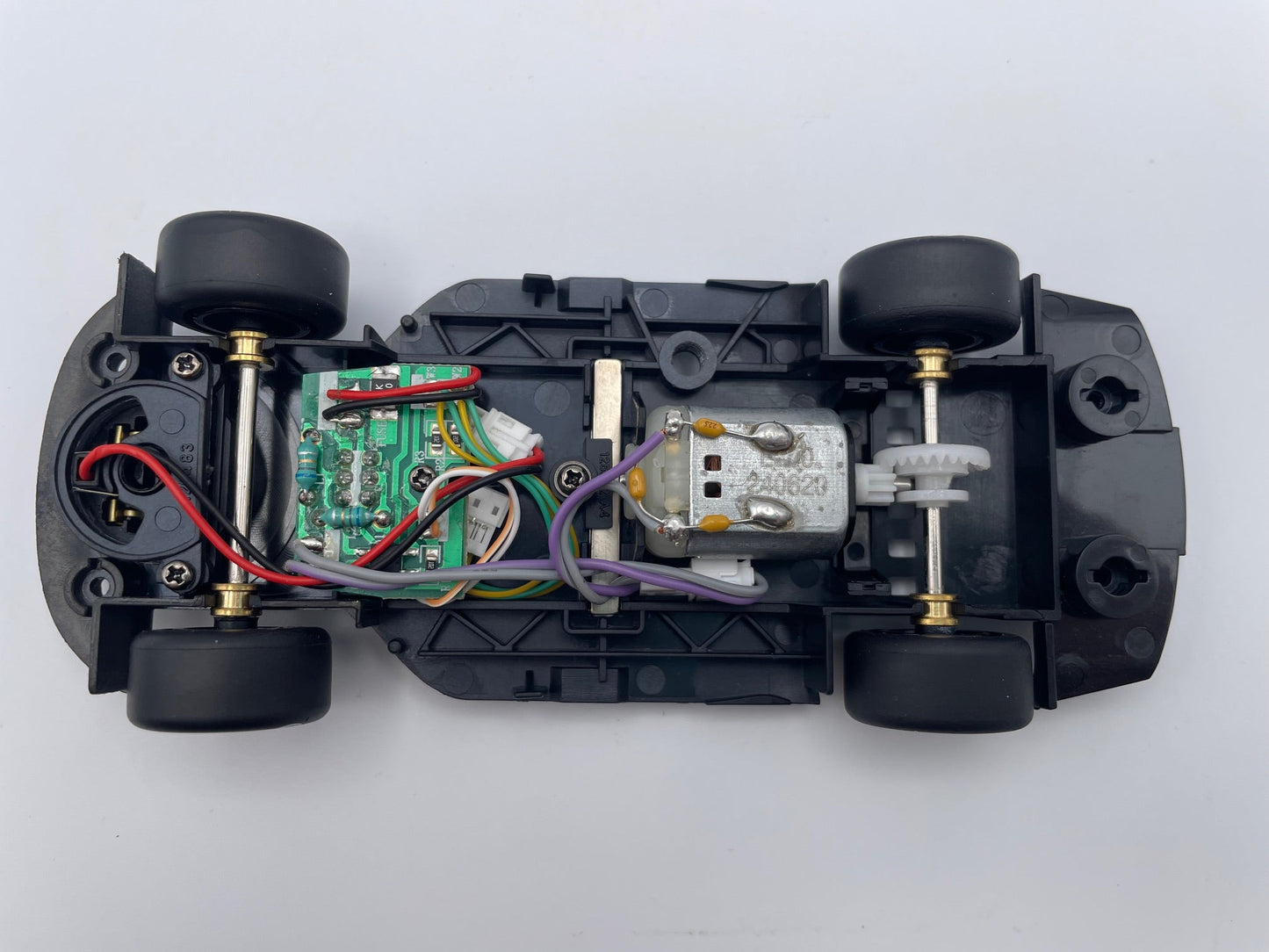 Carrera Evolution | Complete Chassis Assembly | Chevrolet Camaro NextGen ZL1