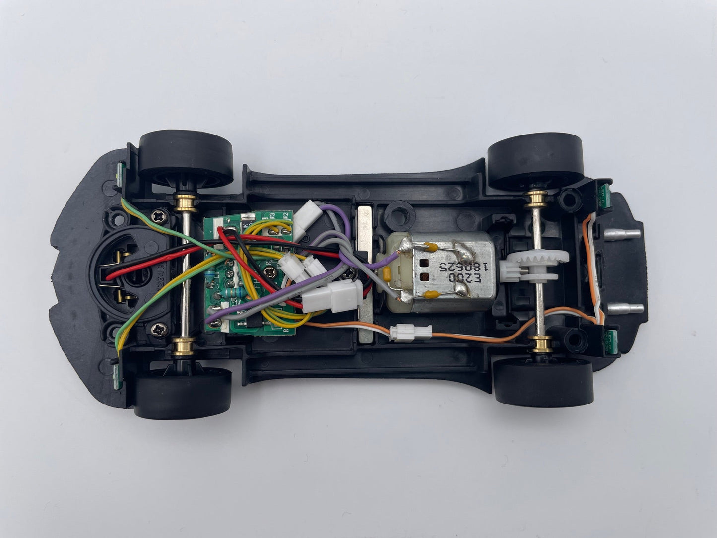 Carrera Evolution | Complete Chassis Assembly | Chevrolet Corvette C8R