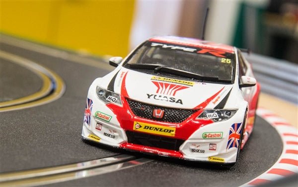 Scalextric | Honda Civic Type R (FK2) | 25 Yuasa Racing - BTCC 2015 | C3734