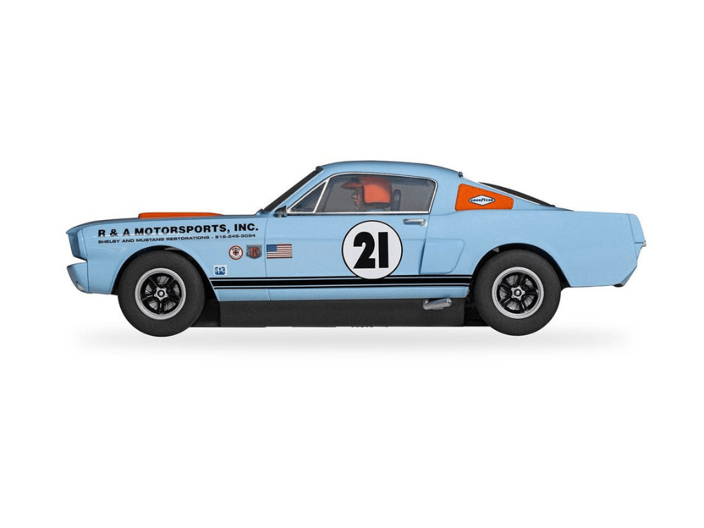 Scalextric | Shelby GT350 | 21 Gulf R & A Motorsports | C4570
