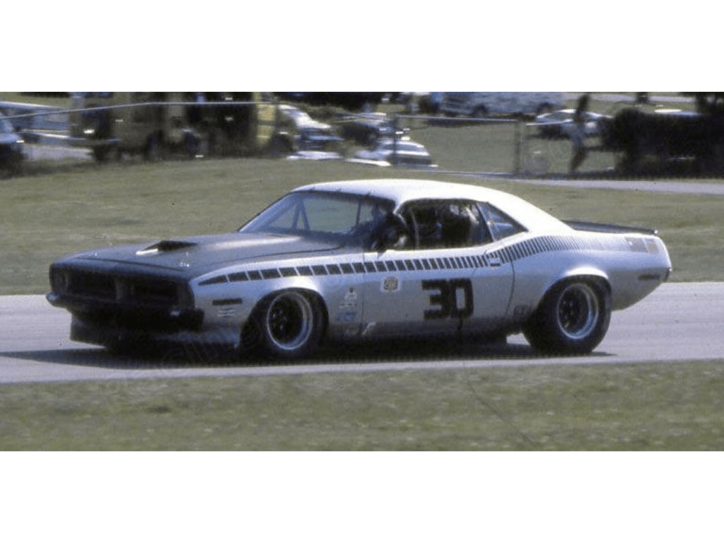 SCX Advance | Plymouth AAR 'Cuda | #30 Silver - Trans - Am 1970 | Digital | PRE - ORDER - E10432