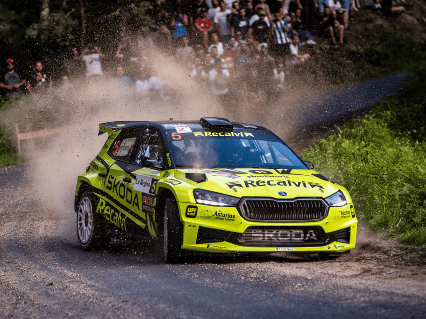 SCX Classic | Škoda Fabia RS Rally2 | 5 Recalvi - SSRC 2023 | Mud Effect | Analog 4WD | U10565