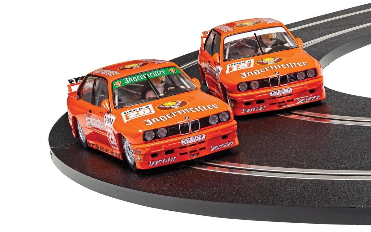 Scalextric | Legends - Twin Pack | Jägermeister - DTM 1992 | C4110A | 1/32 Slot Car Set