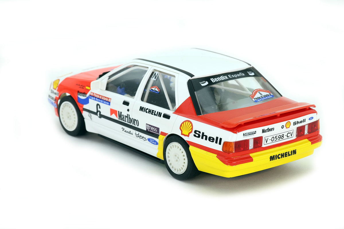 Avant Slot | Ford Sierra Sapphire RS Cosworth | #6 Marlboro Rally Team | 52502 | 1/32 Scale Slot Car