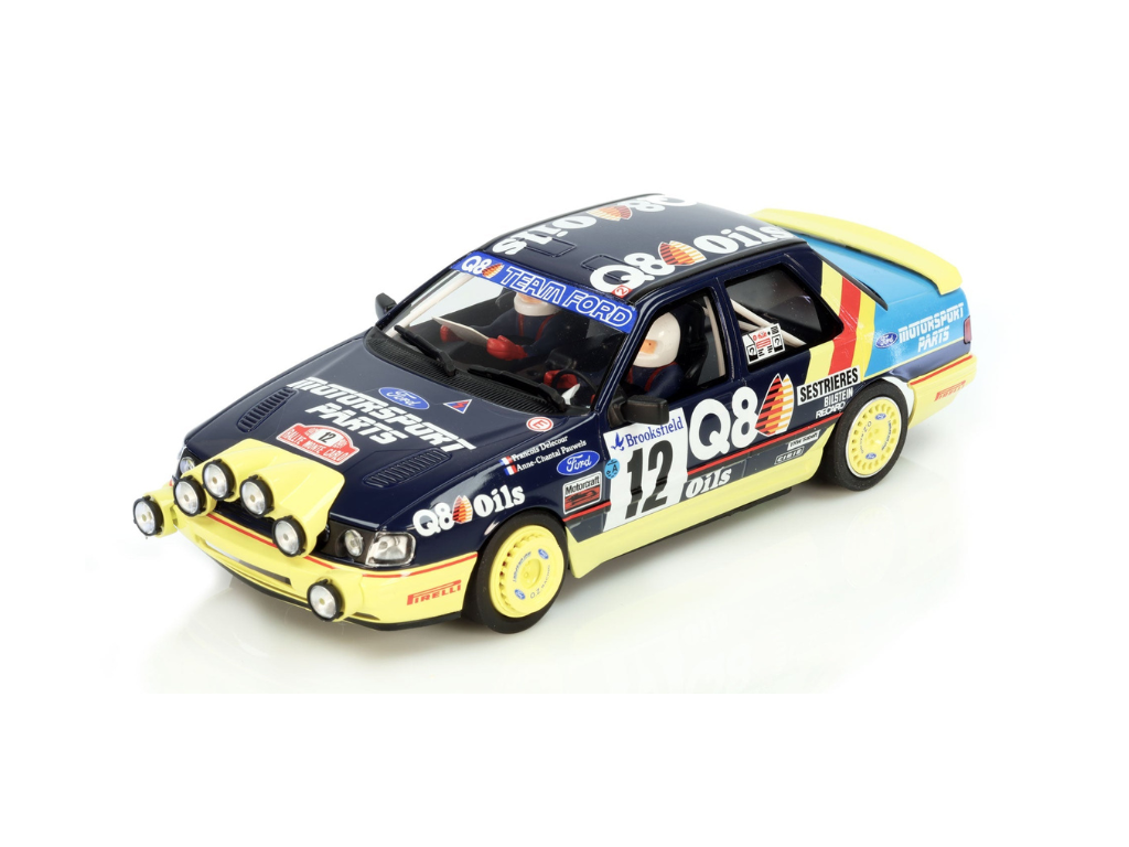 Avant Slot | Ford Sierra RS Cosworth 4x4 | #12 Q8 Team Ford | 52508 | 1/32 Scale Slot Car