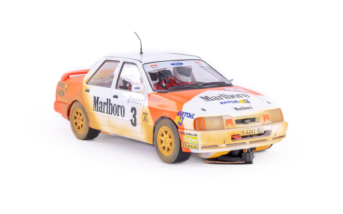 Fly | Ford Sierra RS Cosworth 4x4 | #3 Marlboro | Dirt Effect | A2107AR | 1/32 Slot Car