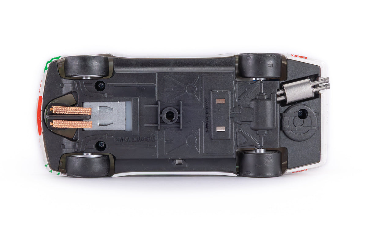 Fly | BMW M3 Sport Evolution (E30) | #43 Tic Tac | A2123 | 1/32 Slot Car