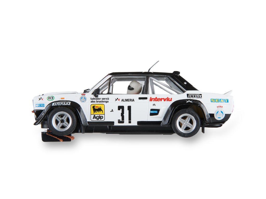 SCX Classic | Fiat Abarth 131 | #31 El Periodico | U10611 | 1/32 Slot Car
