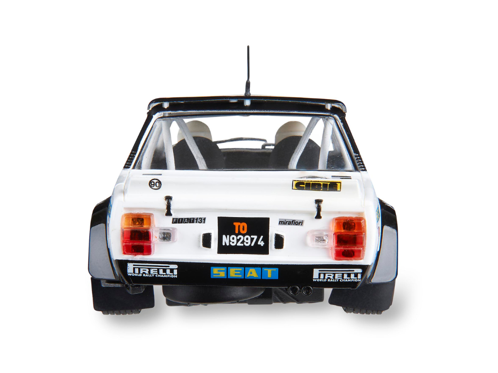 SCX Classic | Fiat Abarth 131 | #31 El Periodico | U10611 | 1/32 Slot Car