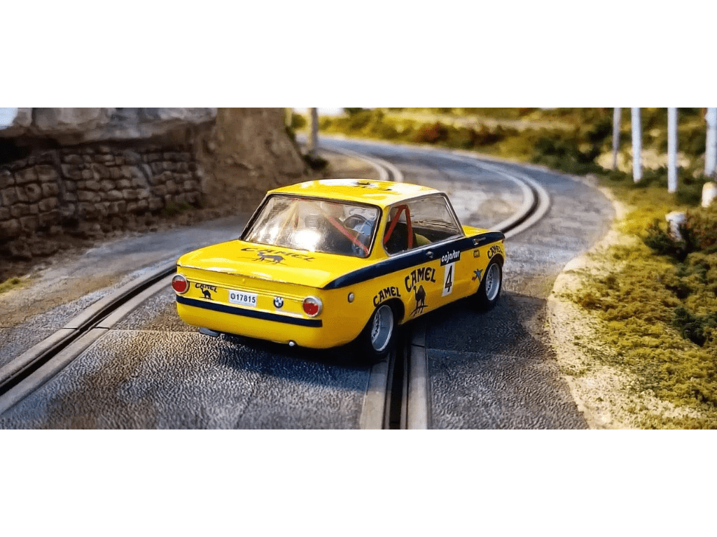Avant Slot | BMW 2002 Ti | #4 Camel - Santo Emiliano Hillclimb 1991 | 51801