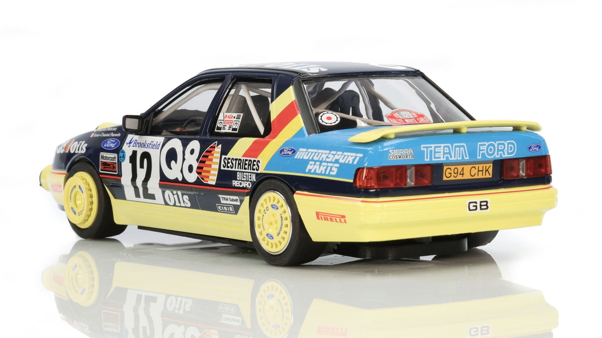 Avant Slot | Ford Sierra RS Cosworth 4x4 | 12 Q8 Team Ford | 52508 | 1/32 Scale Slot Car