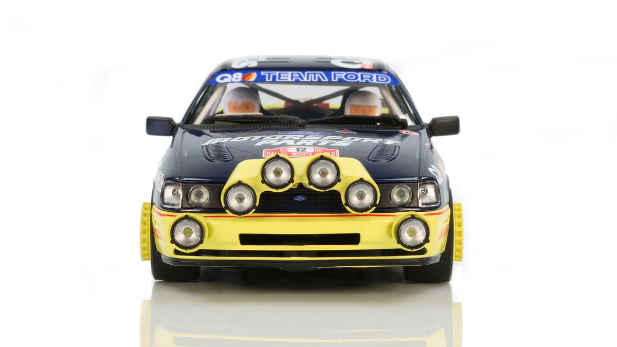 Avant Slot | Ford Sierra RS Cosworth 4x4 | 12 Q8 Team Ford | 52508 | 1/32 Scale Slot Car