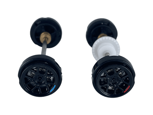 Carrera 132 | Axle Assembly - Front & Rear | Aston Martin Vantage AMR GT3 Evo | 1/32 Slot Car Parts