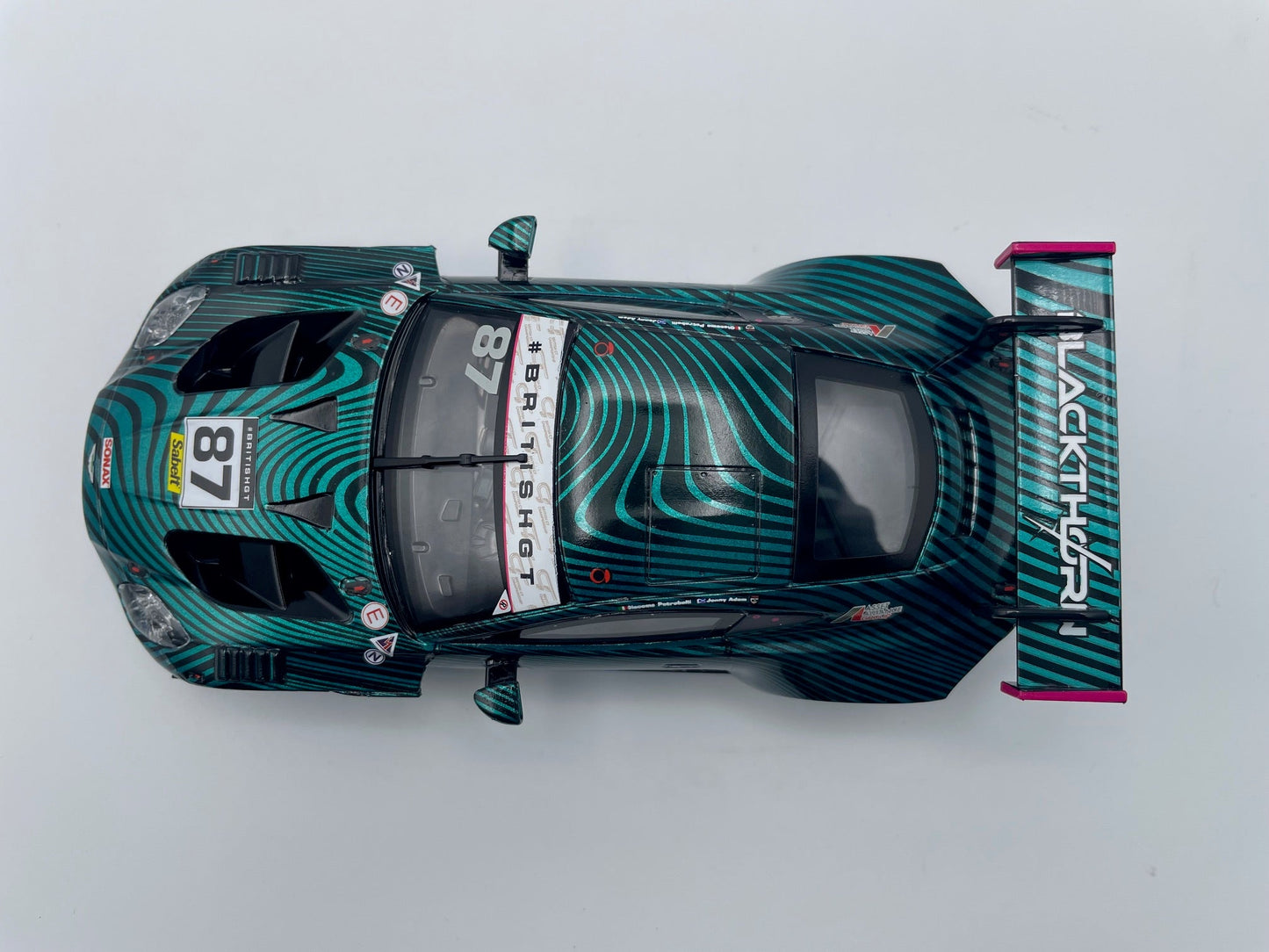 Carrera 132 | Body Shell | Aston Martin Vantage AMR GT3 Evo | 32069 / 27804 | 1/32 Slot Car Parts