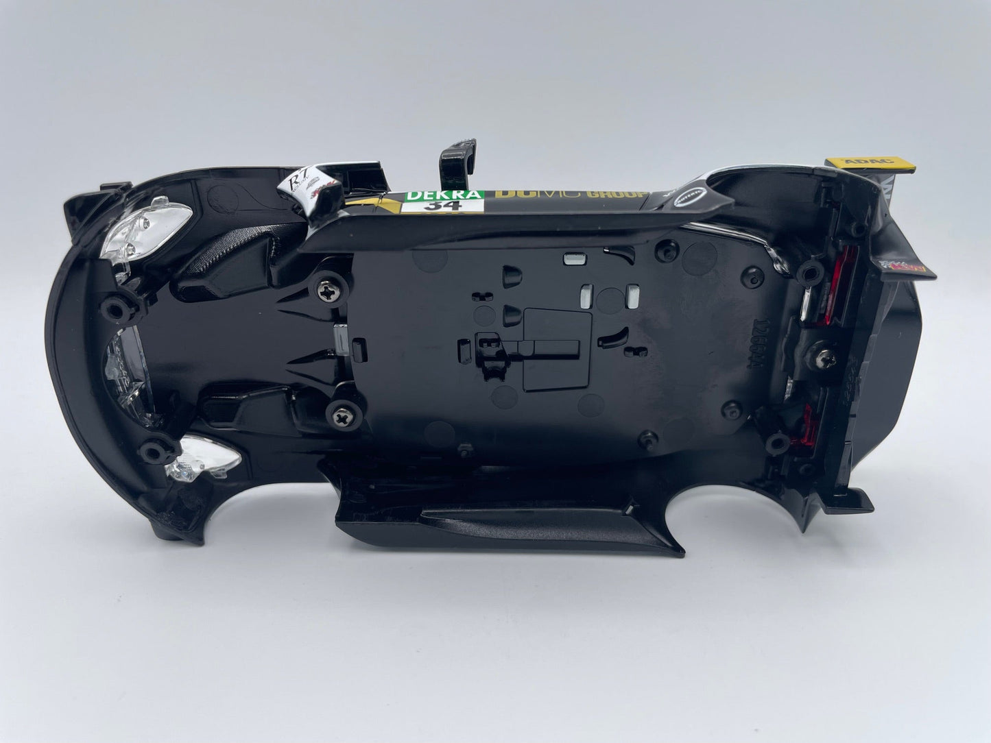 Carrera 132 | Body Shell | Aston Martin Vantage AMR GT3 Evo | 32070 / 27805 | 1/32 Slot Car Parts