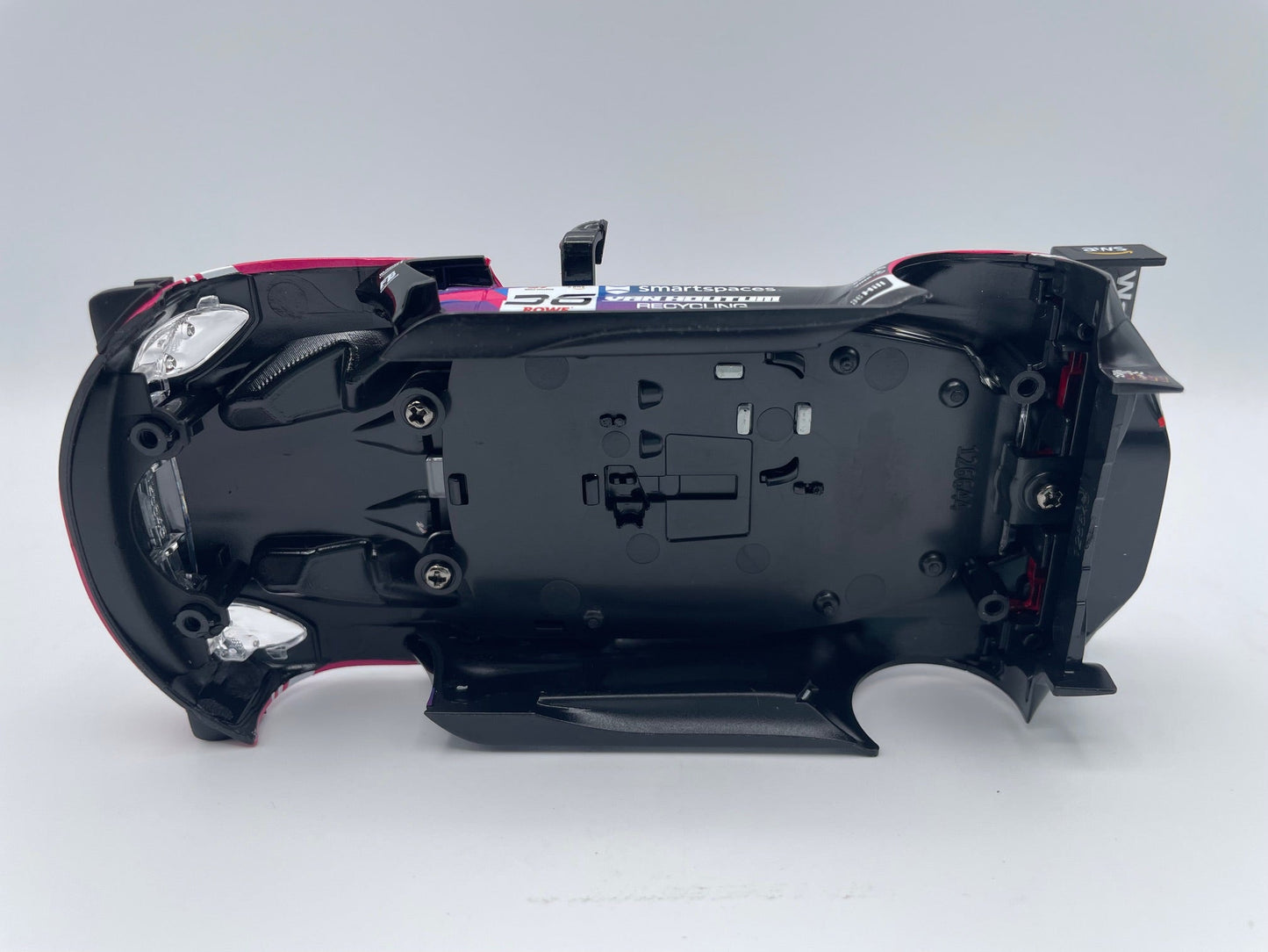 Carrera 132 | Body Shell | Aston Martin Vantage AMR GT3 Evo | 32071 / 27806 | 1/32 Slot Car Parts