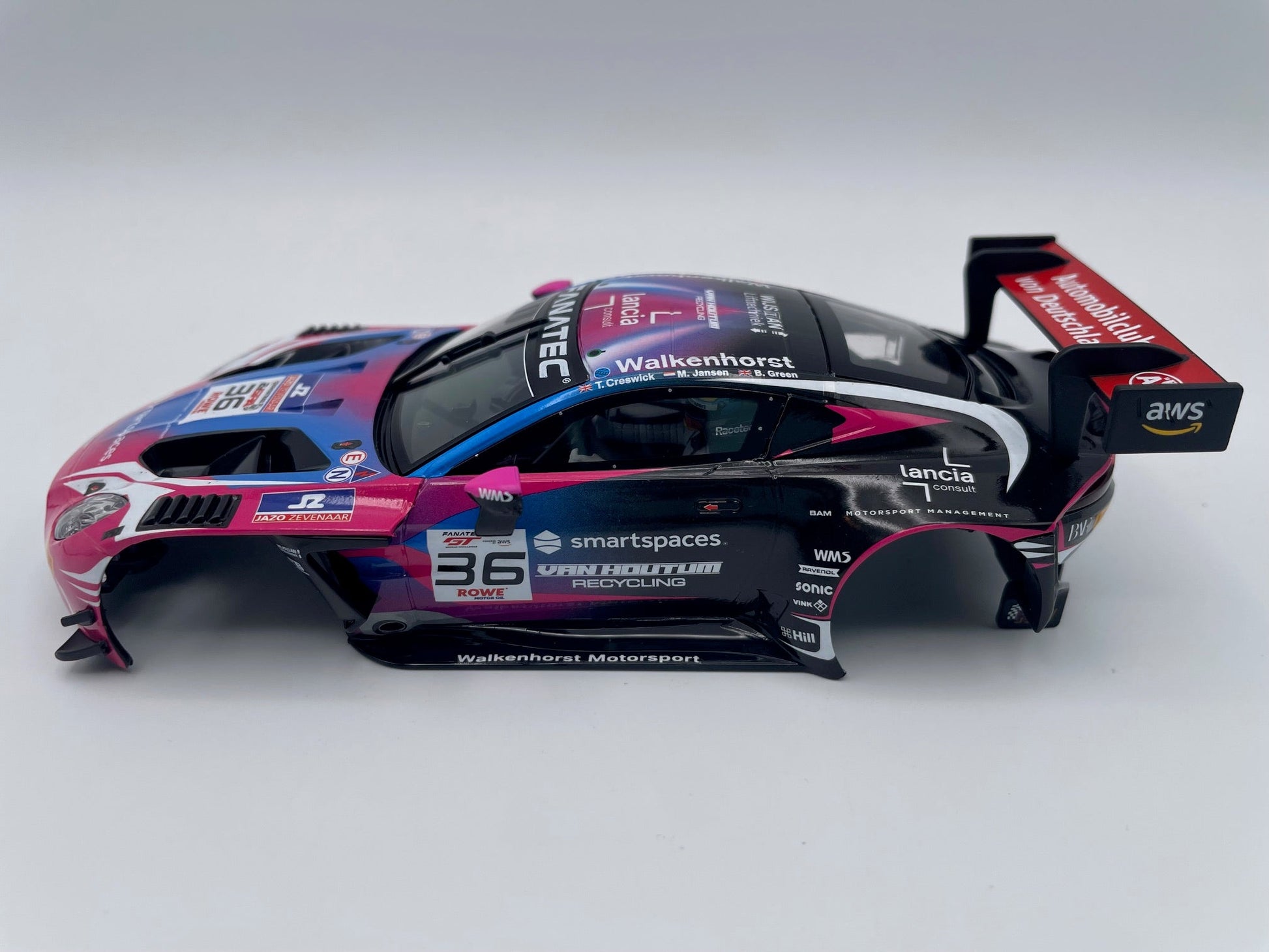 Carrera 132 | Body Shell | Aston Martin Vantage AMR GT3 Evo | 32071 / 27806 | 1/32 Slot Car Parts