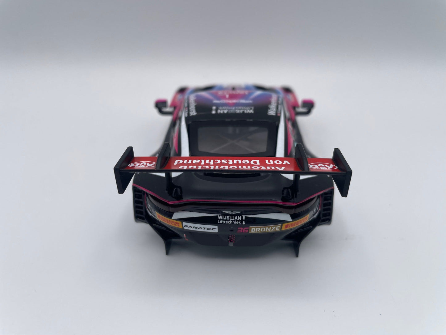 Carrera 132 | Body Shell | Aston Martin Vantage AMR GT3 Evo | 32071 / 27806 | 1/32 Slot Car Parts