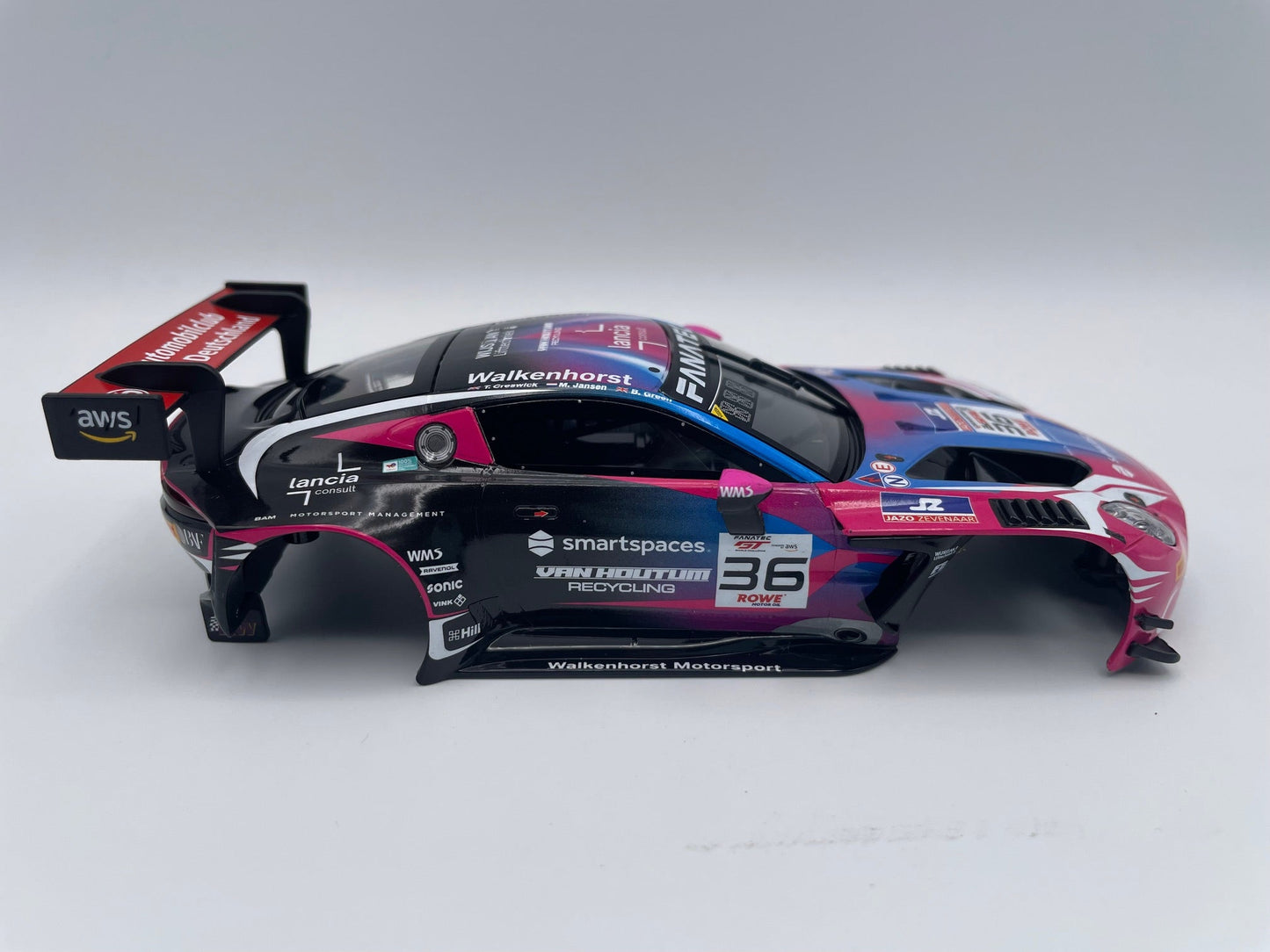 Carrera 132 | Body Shell | Aston Martin Vantage AMR GT3 Evo | 32071 / 27806 | 1/32 Slot Car Parts