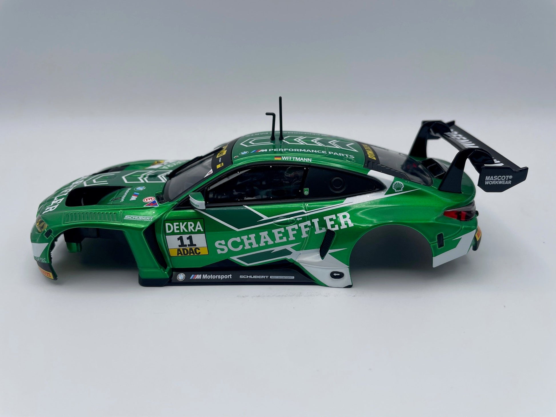 Carrera 132 | Body Shell | BMW M4 GT3 | 32077 / 27831 | 1/32 Slot Car Parts