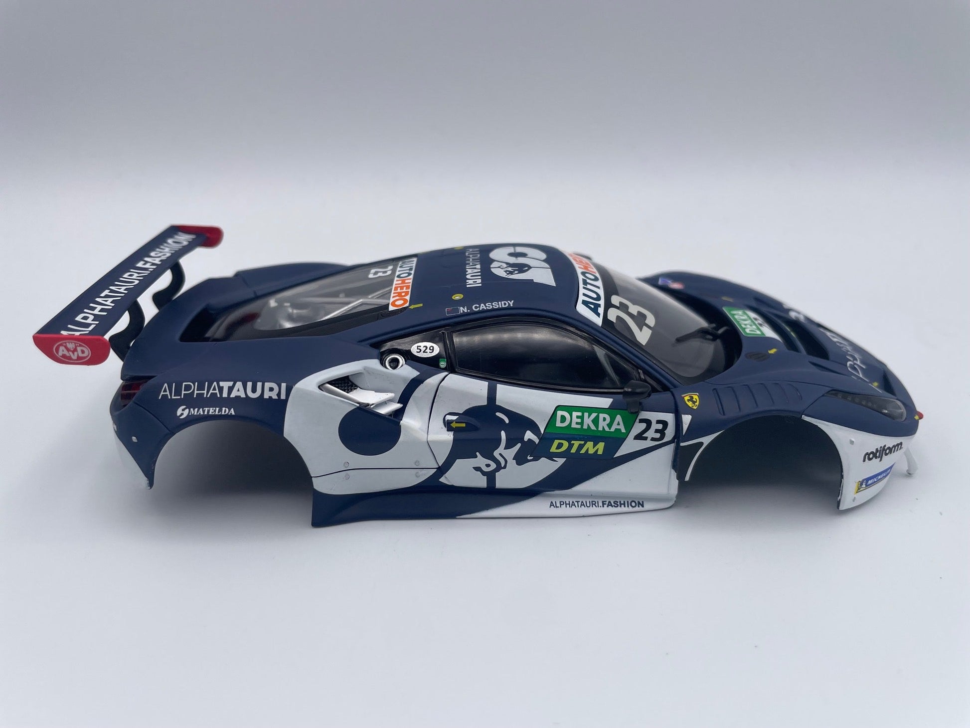 Carrera 132 | Body Shell | Ferrari 488 GT3 | 23 Alpha Tauri | 31033 / 27709