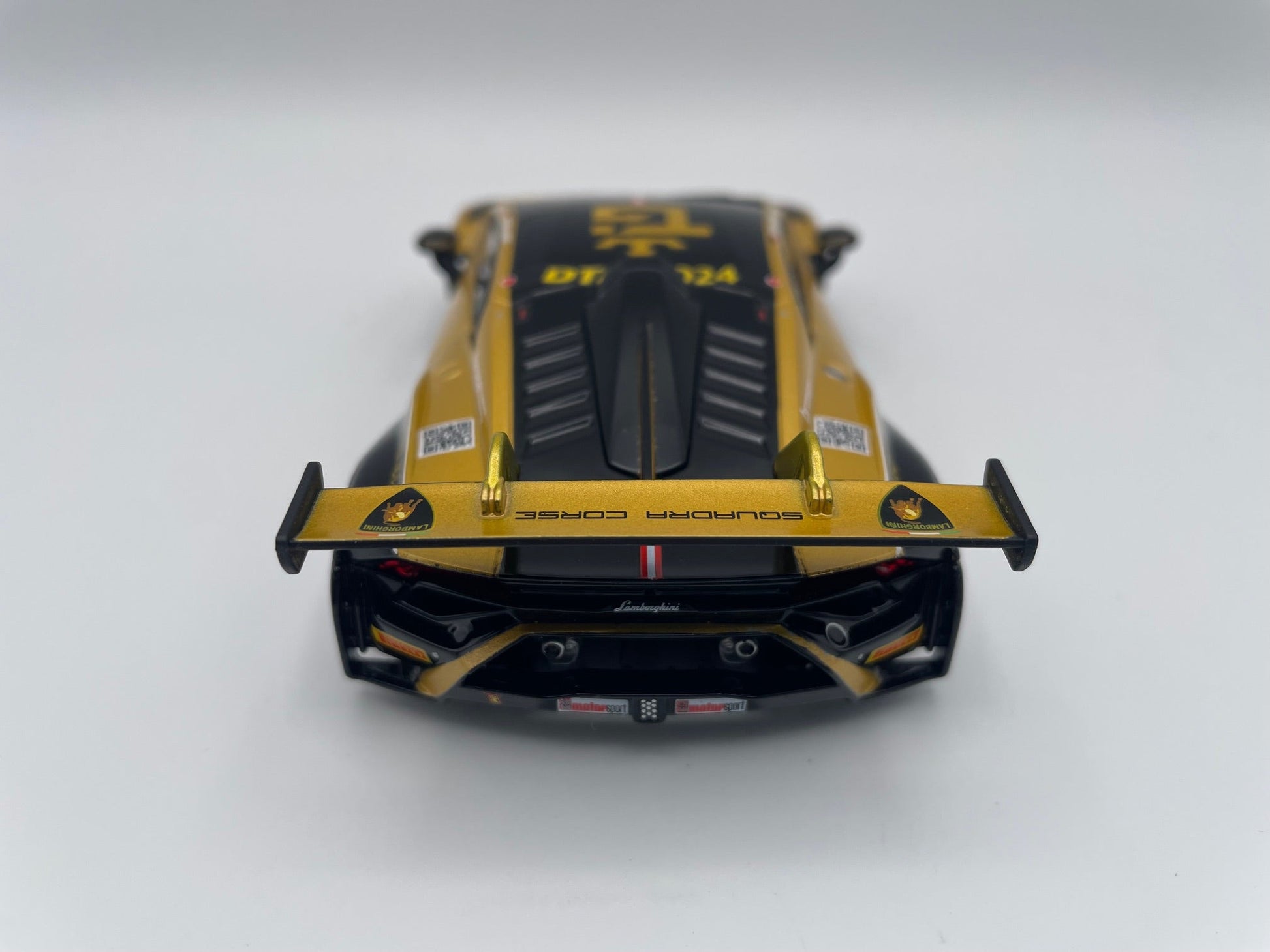 Carrera 132 | Body Shell | Lamborghini Huracán GT3 EVO2 | 32058 / 27814 | 1/32 Slot Car Parts