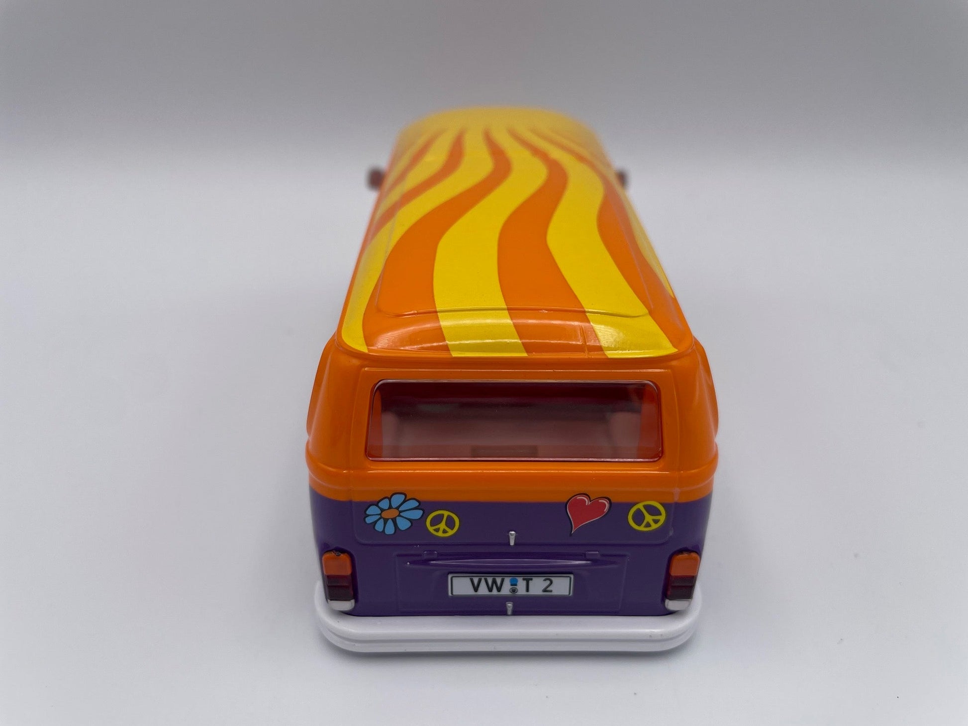 Carrera 132 | Body Shell | VW Transporter Type 2 | Peace & Love Microbus | 31095 / 27759