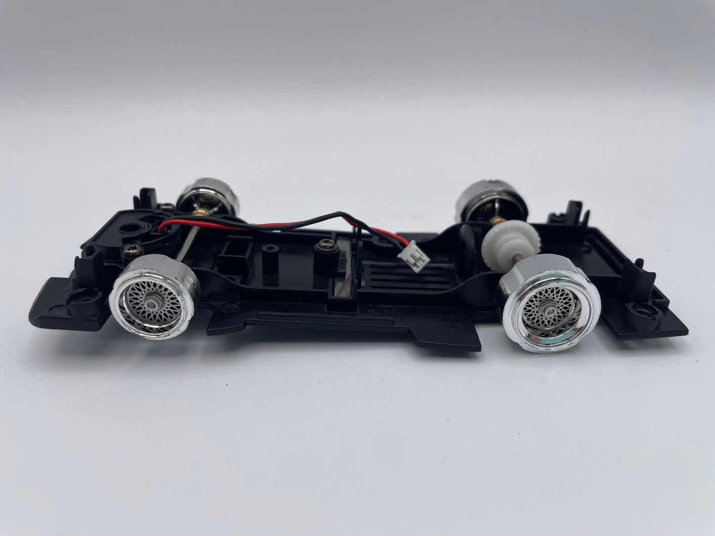 Carrera 132 | Rolling Chassis Assembly | BMW 320 Turbo