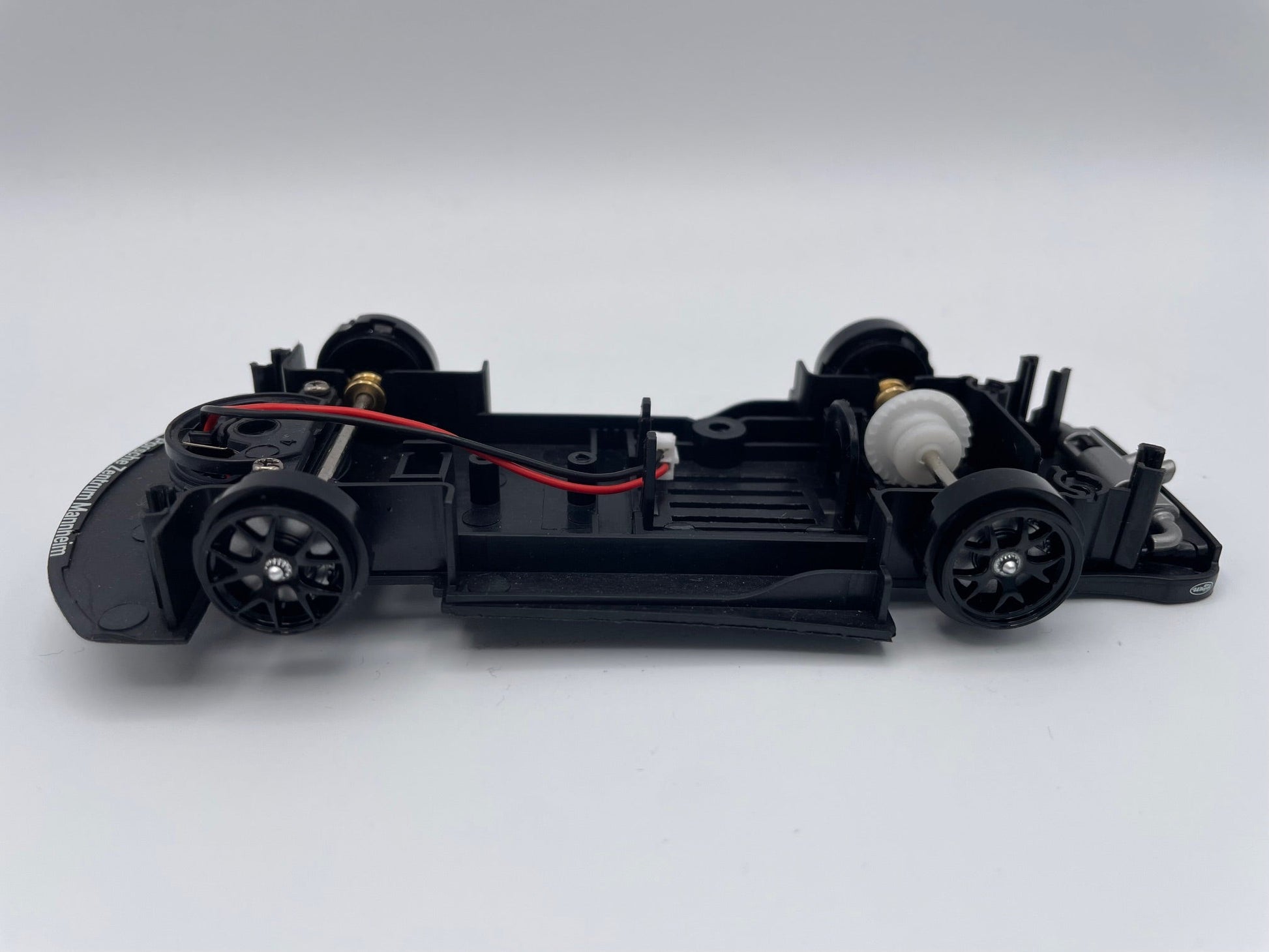Carrera 132 | Rolling Chassis Assembly | Porsche 911 GT3 R