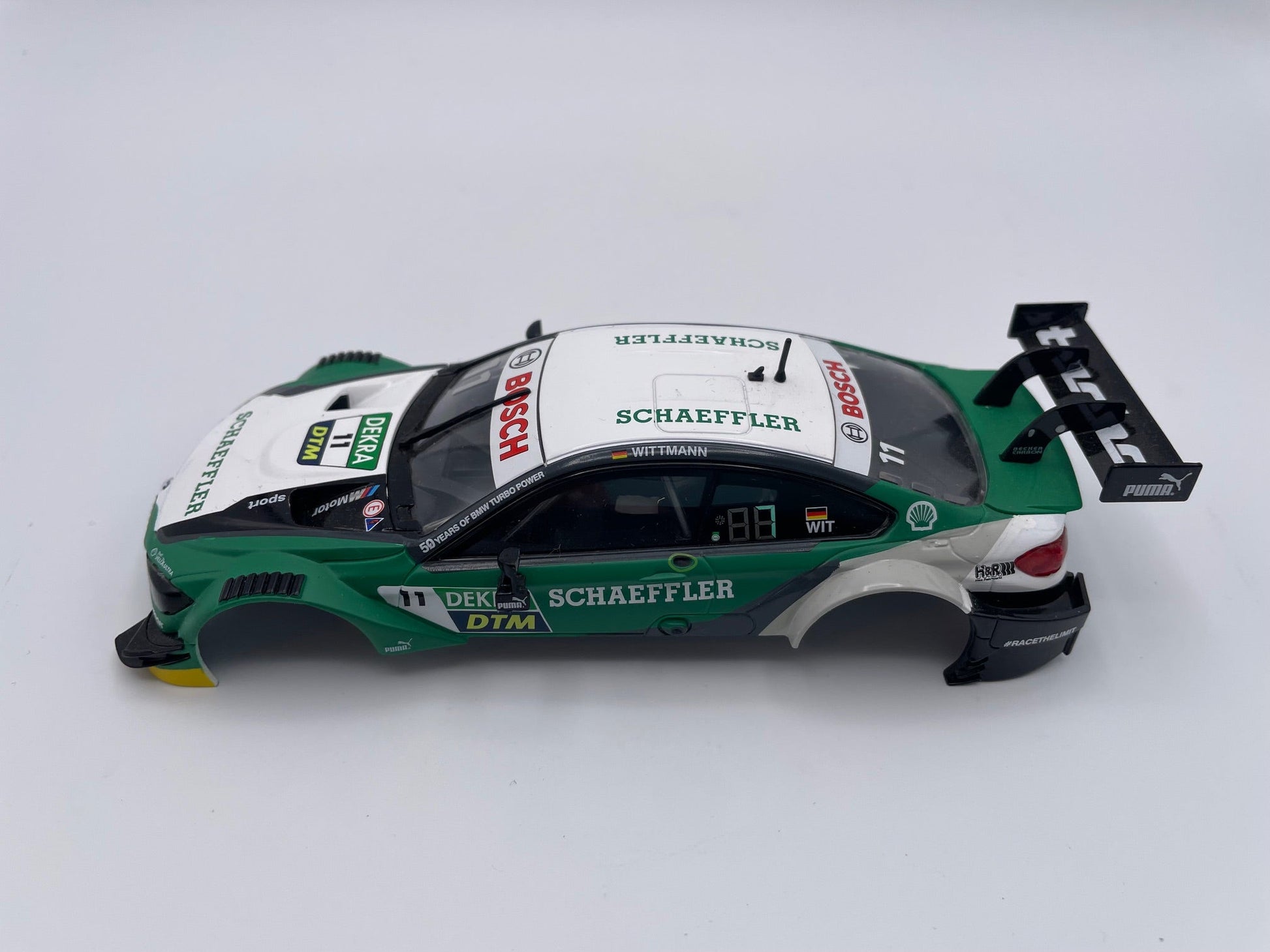 Carrera - Body Shell - BMW M4 DTM - #11 Schaeffler - DTM 2019 - 27635