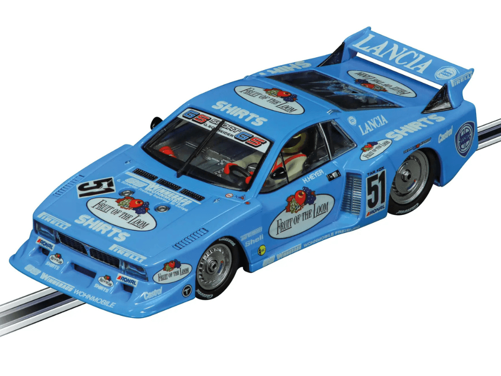 Carrera Digital 132 - Lancia Beta Montecarlo Turbo - #51 Fruit of the Loom - DRM 1980 - 32029