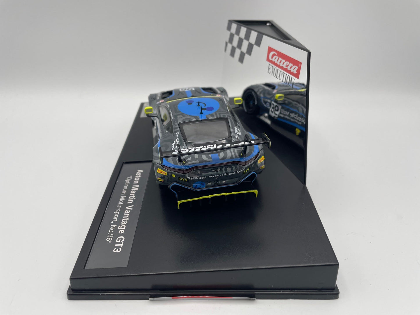 Carrera Evolution - Aston Martin Vantage GT3 - #96 Optimum Motorsport - British GT 2019 - 27696